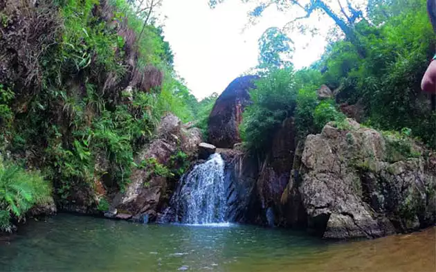 Secret waterfall Ella